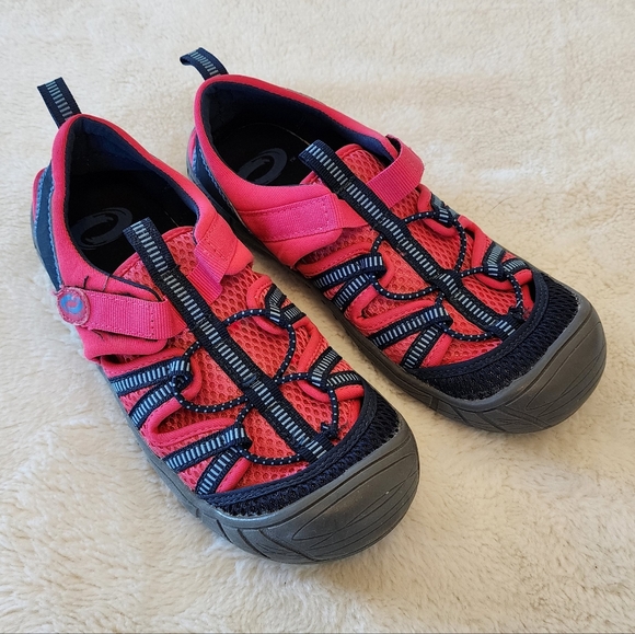 Academy | Shoes | Great Condition Academy Private Label Pink Water Shoes  Junior Size 3 | Poshmark